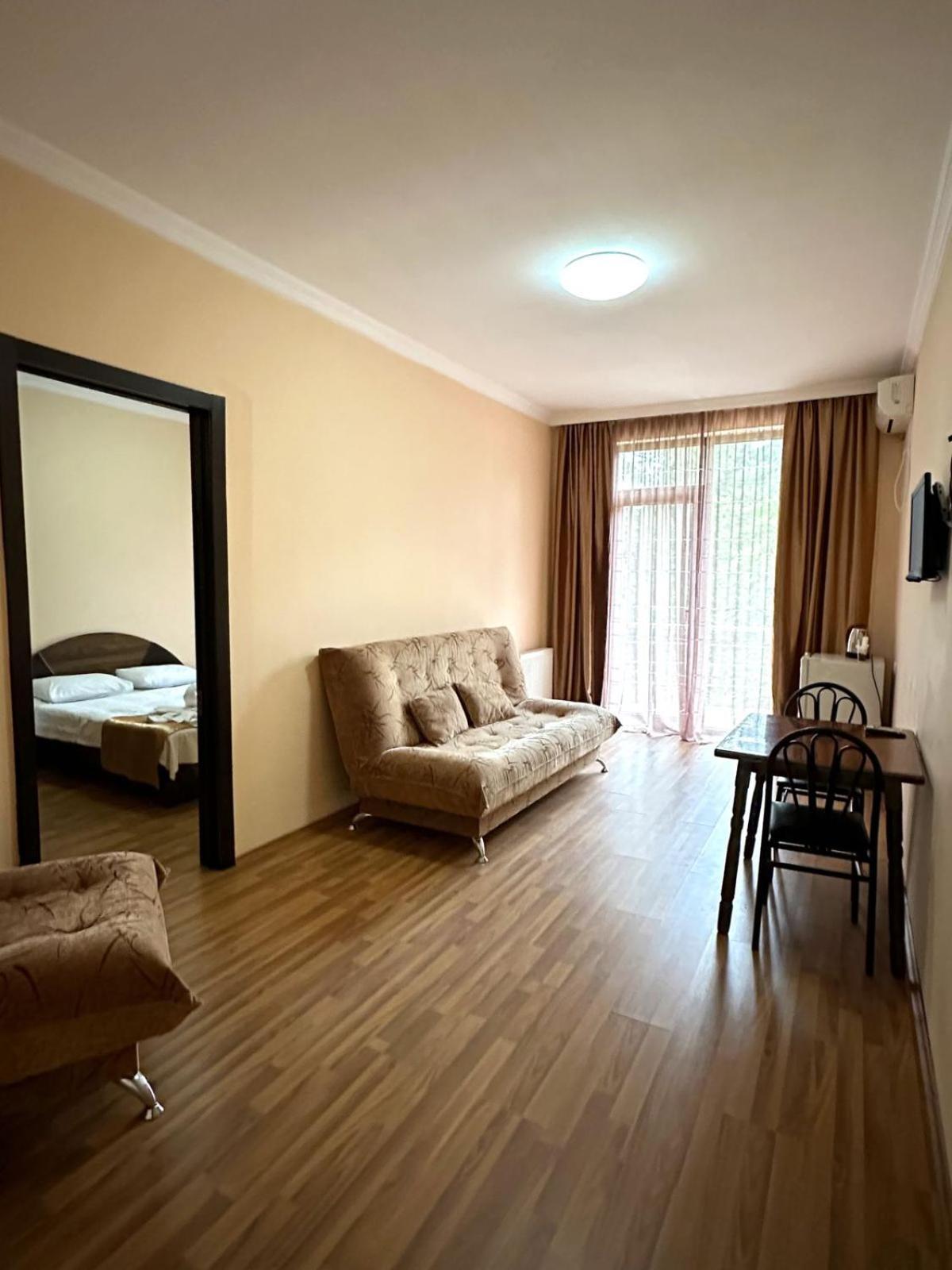 Hotel Solidarity Кобулети Экстерьер фото