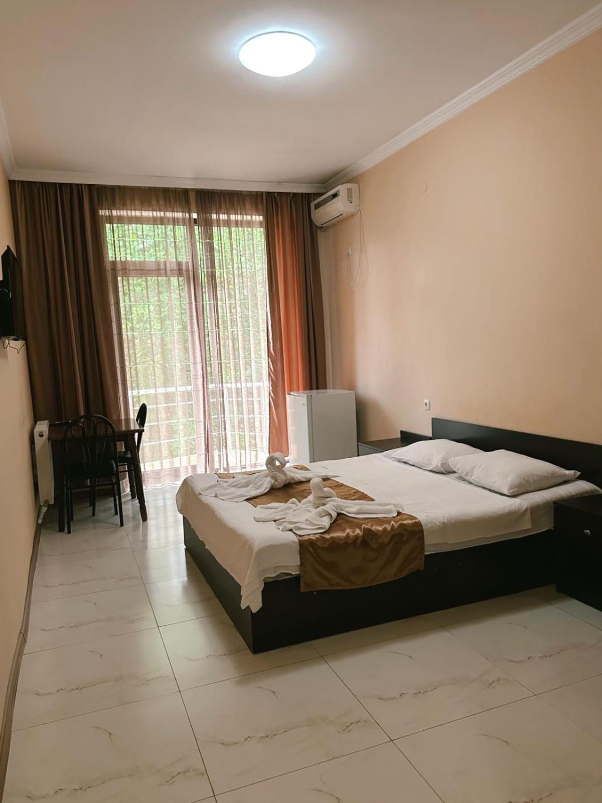 Hotel Solidarity Кобулети Экстерьер фото